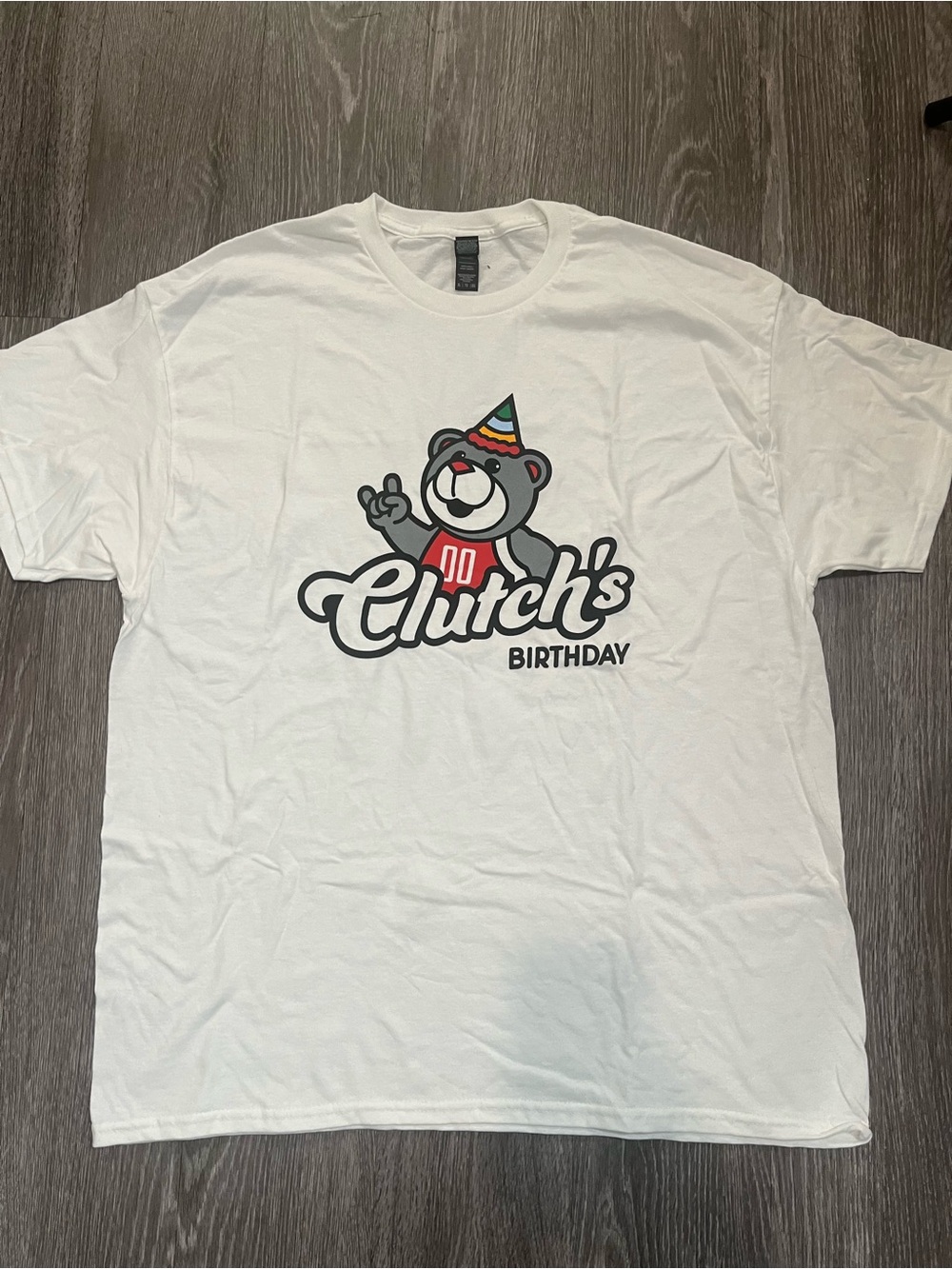 Houston Rockets Gildan 'Clutch's Birthday' Colorful Bear Promotional Tshirt  XL